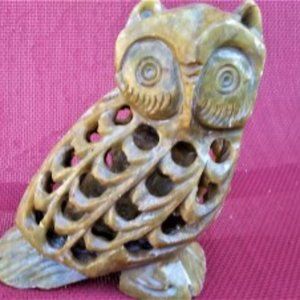 Blonde Onyx Mother and Baby Owl